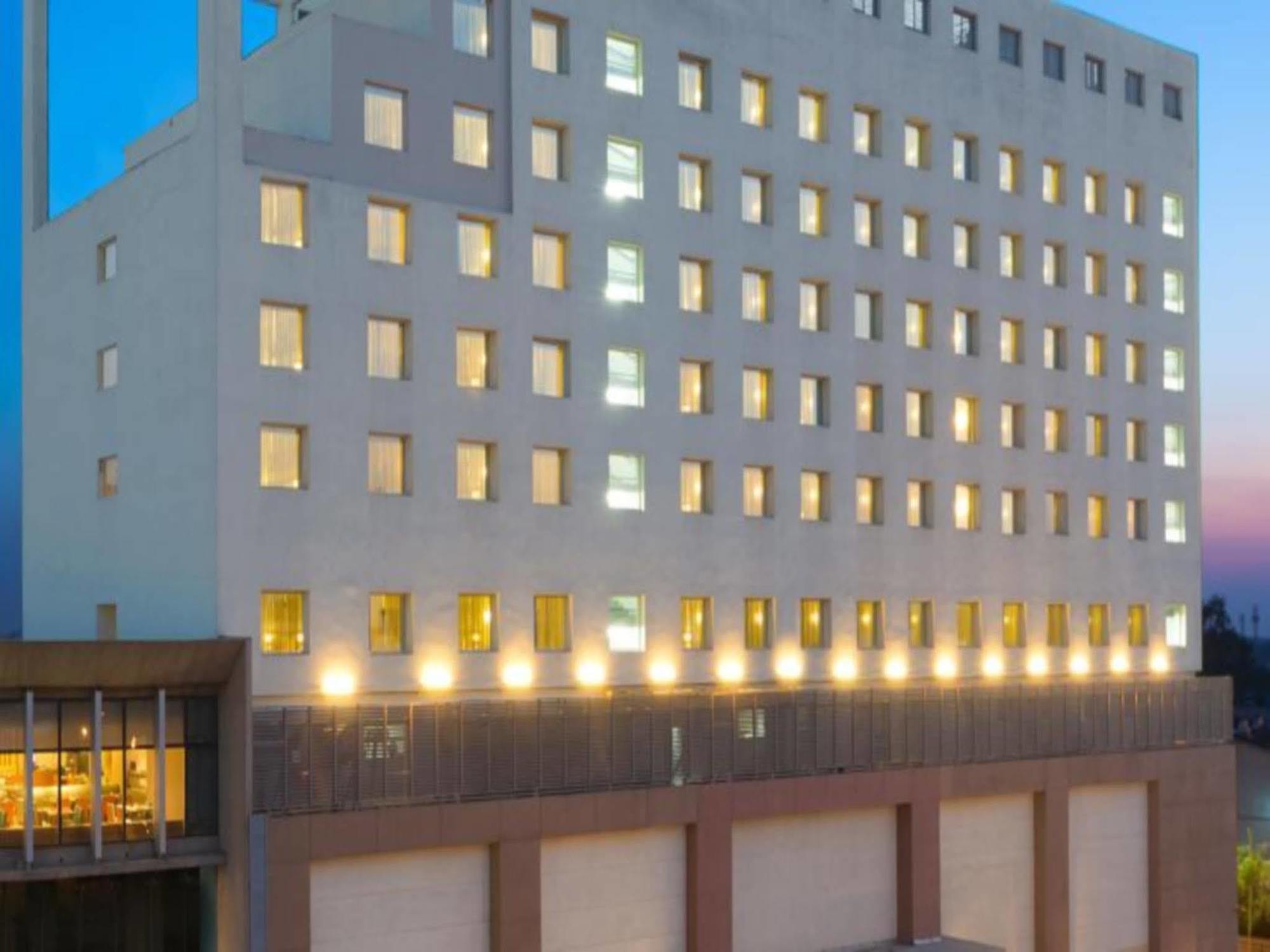 Fairfield By Marriott Bengaluru Rajajinagar Hotel Eksteriør billede
